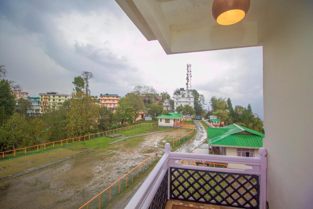 The Pelling Resort Exterior foto